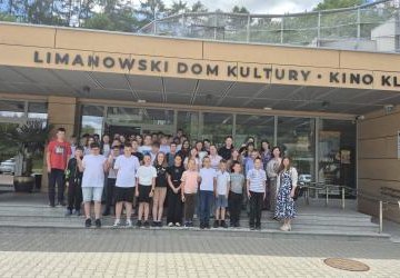 Wyjazd na musical „Opowieść wigilijna – Zwierciadło czasu”
